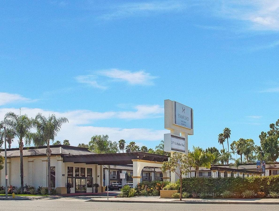 Stanford Inn & Suites Anaheim Eksteriør billede