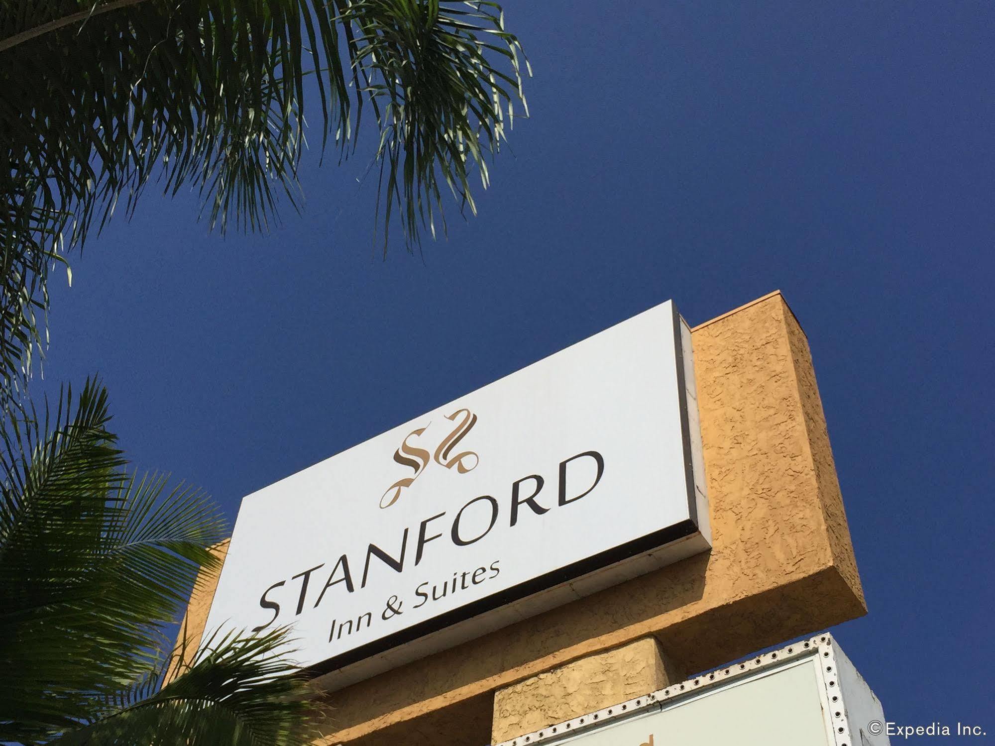 Stanford Inn & Suites Anaheim Eksteriør billede